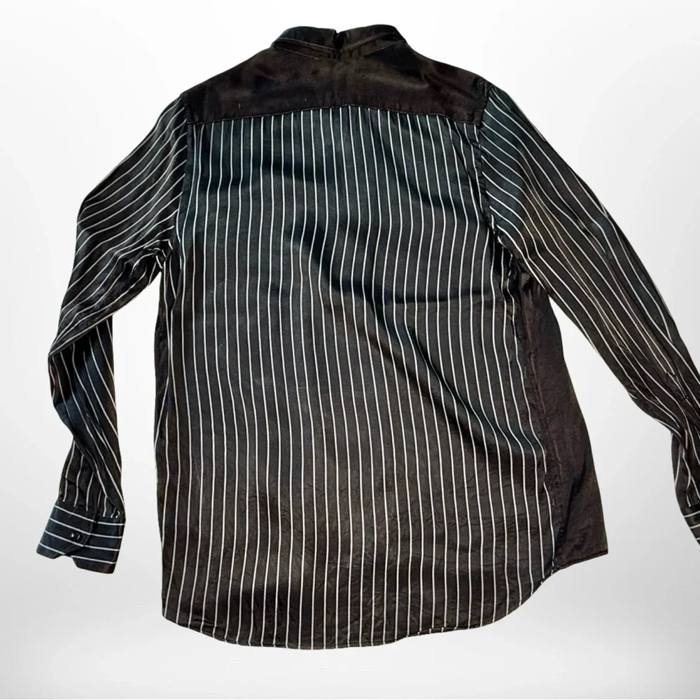 Zara Black and Cream Striped Men's Shirt - Picture 2 of 3